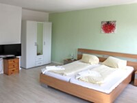 Einfache und saubere Zimmer im Gasthof Goldene Traube in Kempten